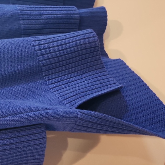 Isaac Mizzrah LiVE Blue V-Neck Women's Sweater Size 1x - Picture 4 of 7